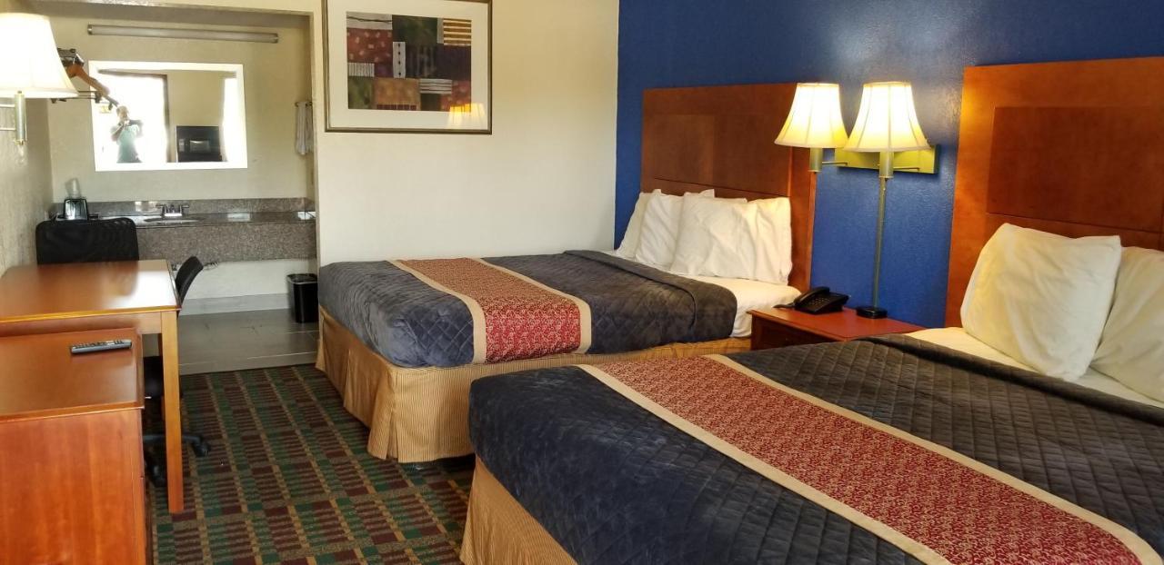 Executive Inn Victoria Eksteriør bilde